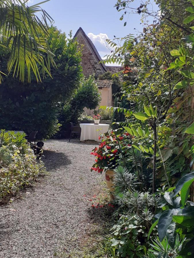 Chambres D'Hotes Le Roussel Le Buisson-de-Cadouin Esterno foto